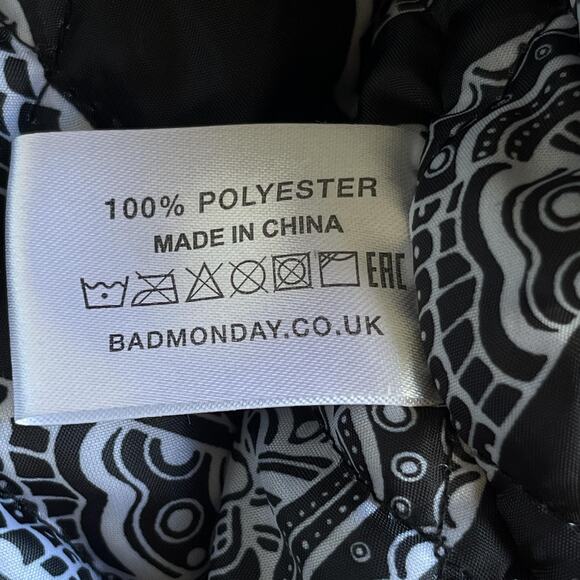 Bad Monday Bomber Jacket Mens Small Black Quilted Skull Moth Embroidered Zip - Picture 8 of 11